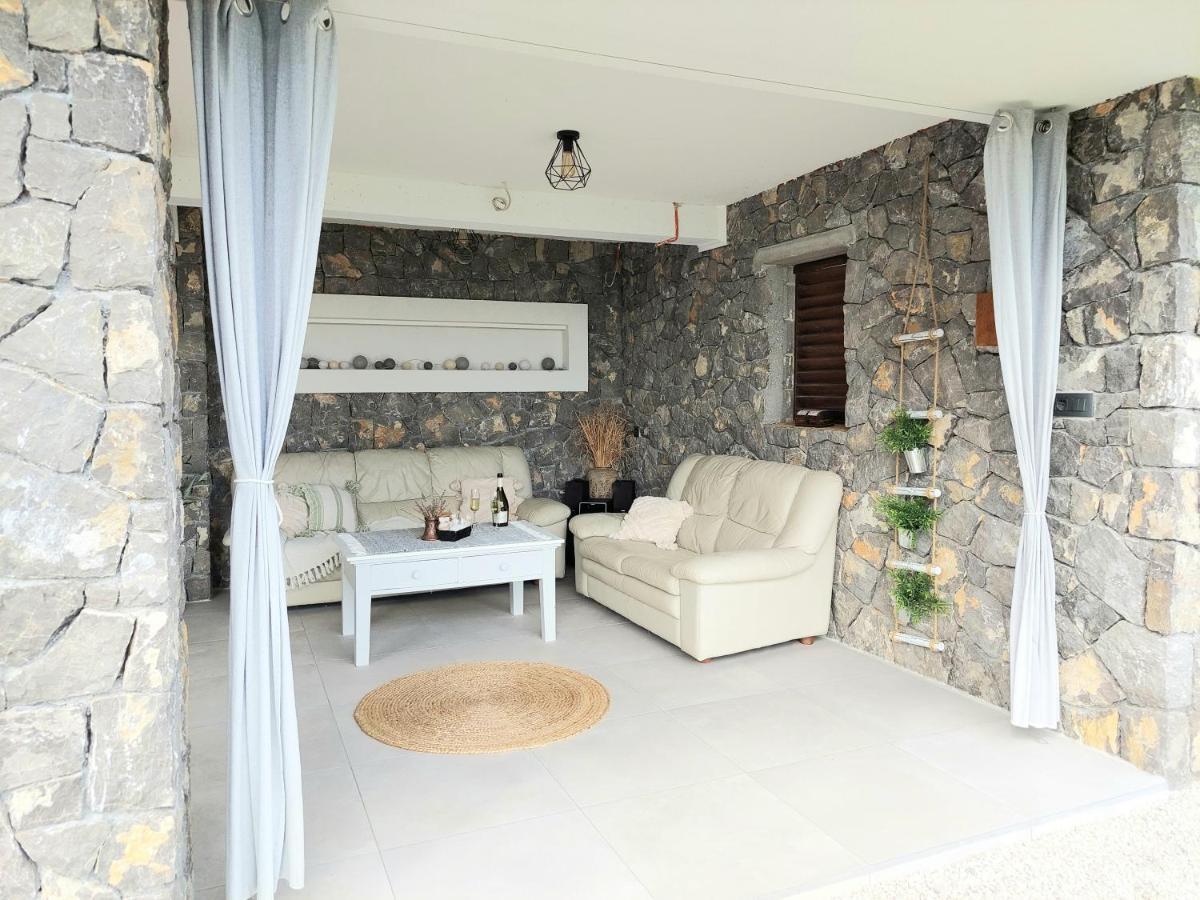 Vineyard Cottage Lan Na Hribu Semic المظهر الخارجي الصورة