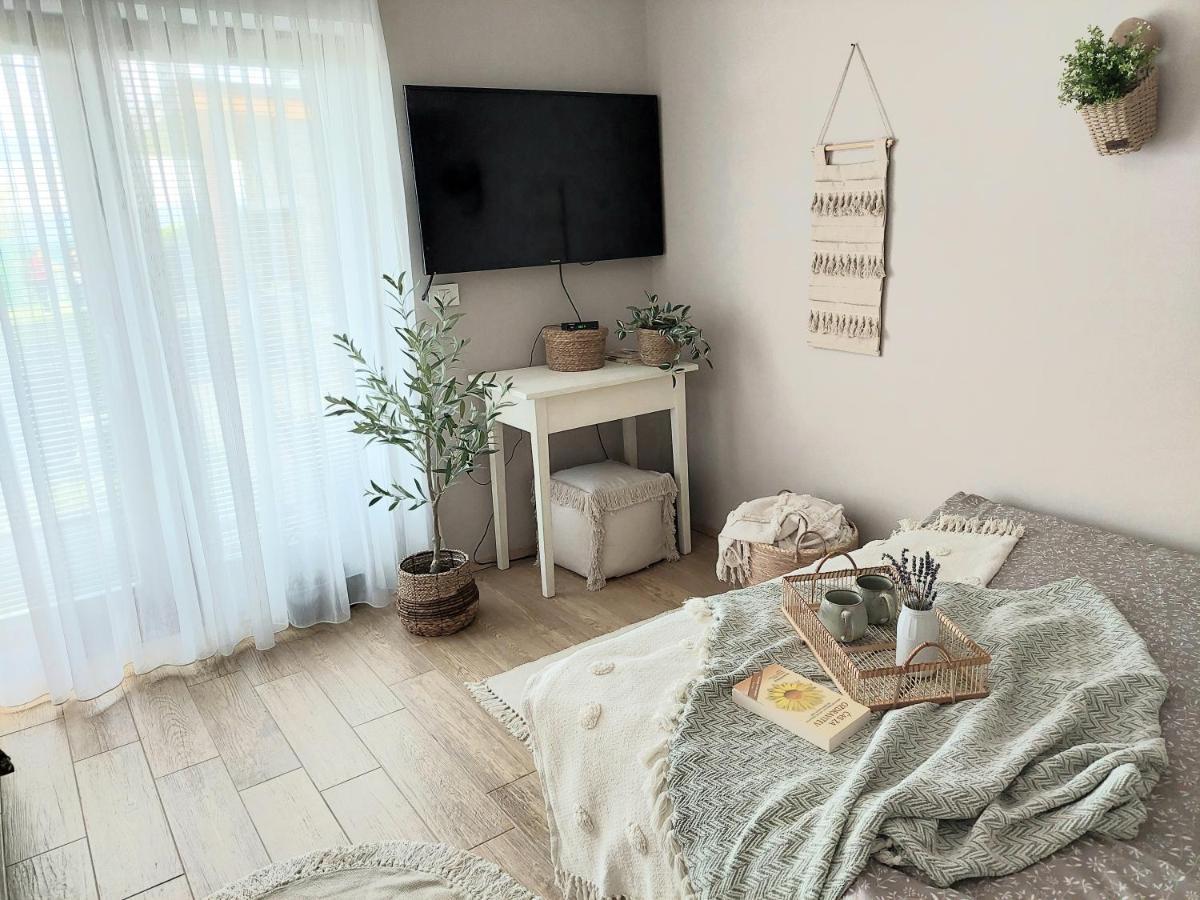 Vineyard Cottage Lan Na Hribu Semic المظهر الخارجي الصورة